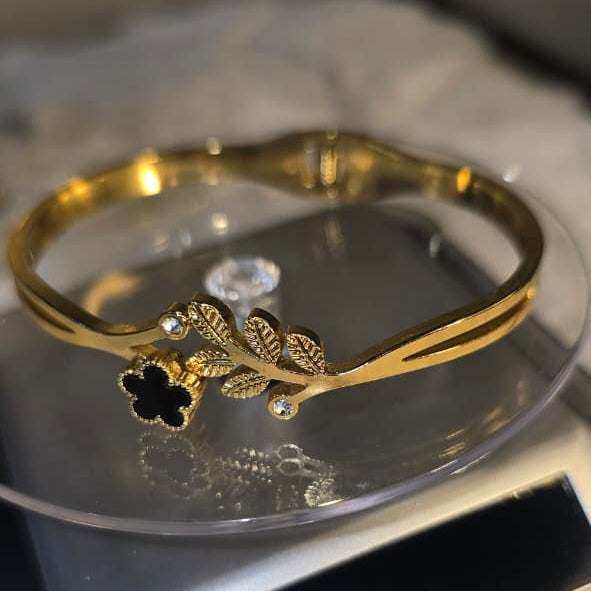 Premium Quality Floral Crystal Cuff Bracelet for Women