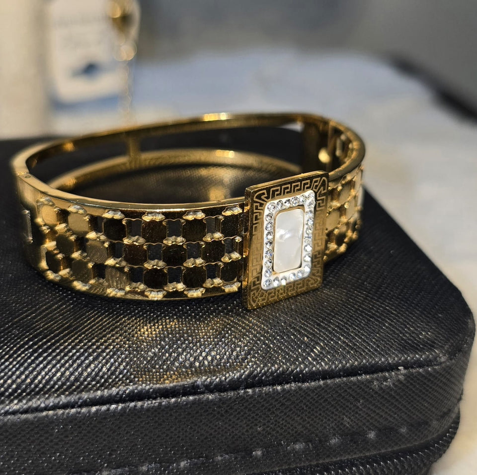 Premium Quality Crystal Square Cuff Bracelet for Women